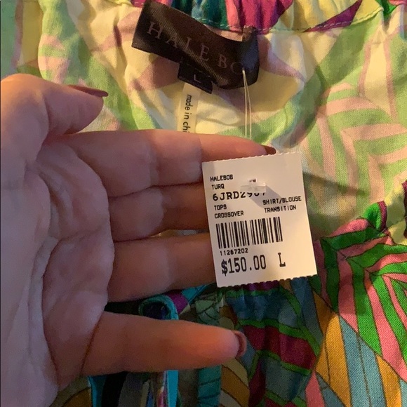 Halebob cold shoulder top - Picture 2 of 2